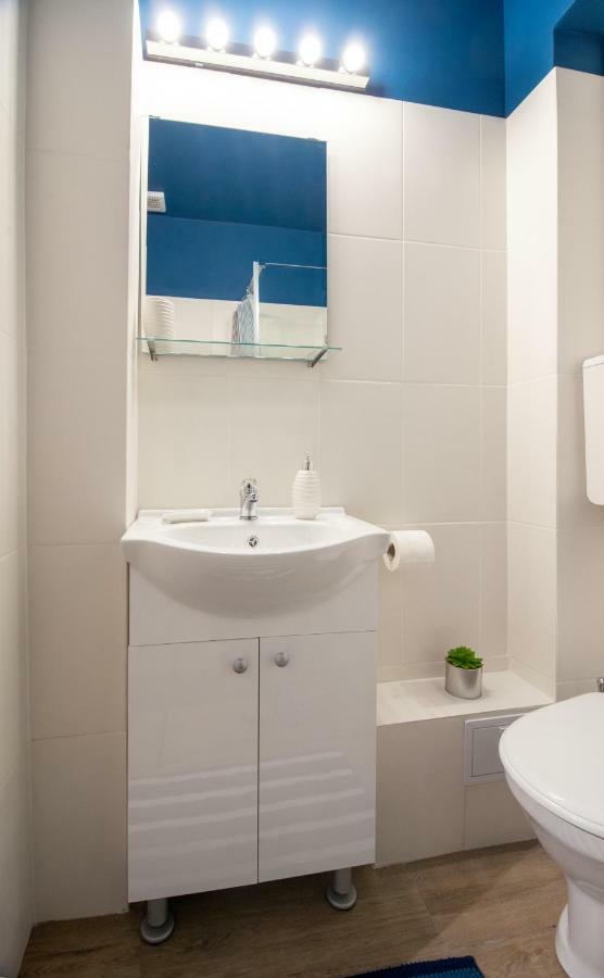 International Aparthotel - Free Parking Cluj-Napoca Extérieur photo